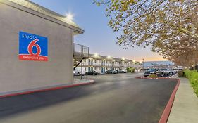 Motel 6 Hayward, Ca- Silicon Valley Gateway