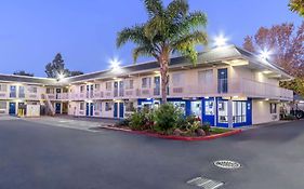 Motel 6 Hayward, Ca- Silicon Valley Gateway